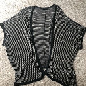 Boutique sweater knit kimono Medium Black and Tan